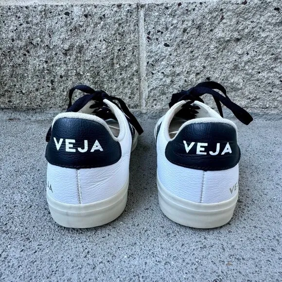 VEJA Campo Sneakers Womens 8 US EUR 39 Black &amp; White Leather Lace-Up Shoes