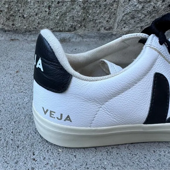 VEJA Campo Sneakers Womens 8 US EUR 39 Black &amp; White Leather Lace-Up Shoes