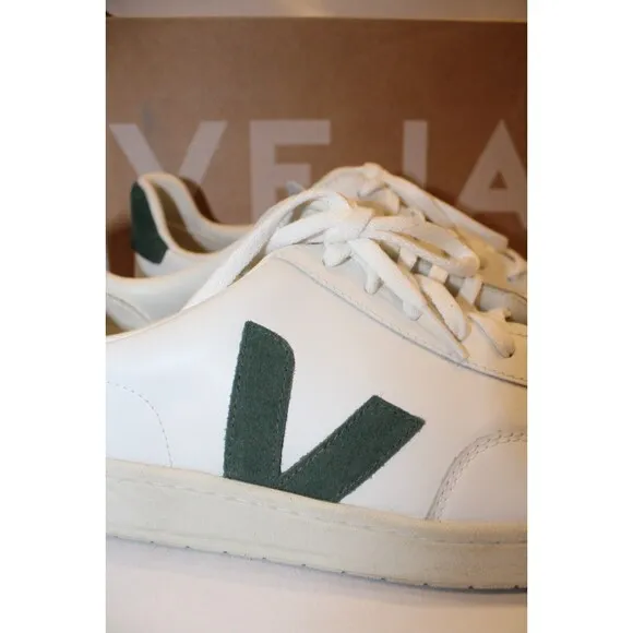 Veja V-12 Sneakers Men's White Cyprus Leather Low Top Comfort Casual NIB SZ 12