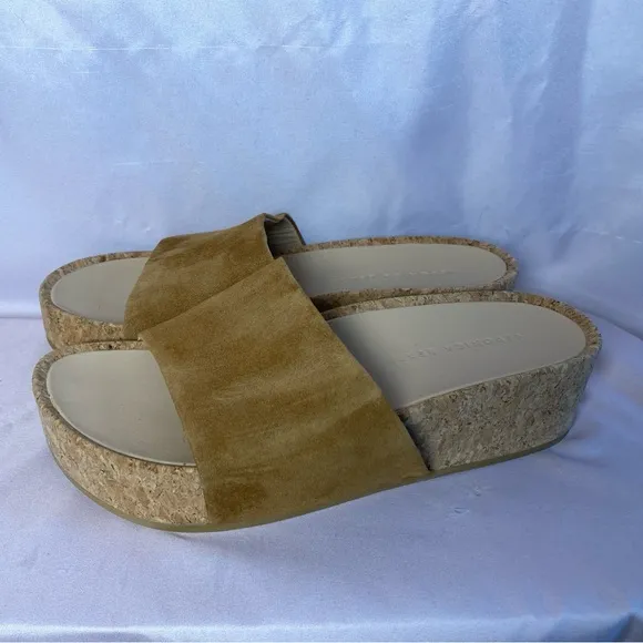 Veronica Beard Dresdyn Tan Platform Slide Women’s Size 9.5