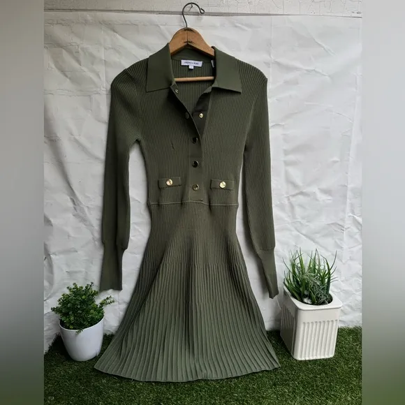 Veronica Beard Lauper Sweater Dress Stone Army size S Gold Buttons