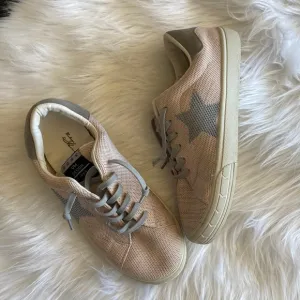 VH designs vintage Havana pink and gray salmon knit sneakers with stars