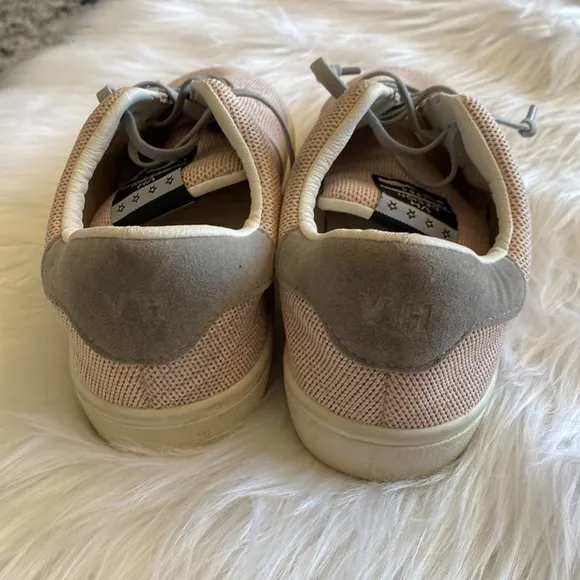 VH designs vintage Havana pink and gray salmon knit sneakers with stars