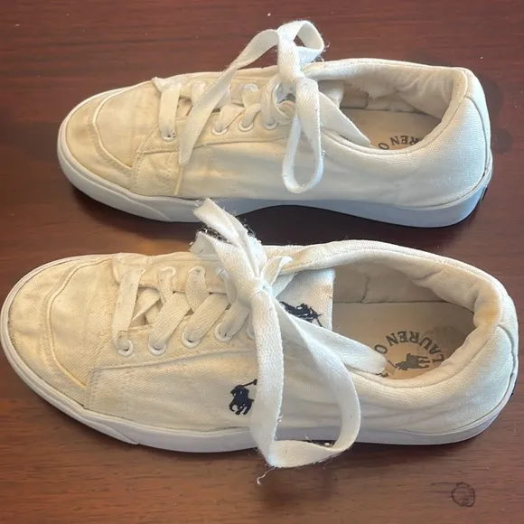 Vintage Ralph Lauren sneakers girls white 5 1/2