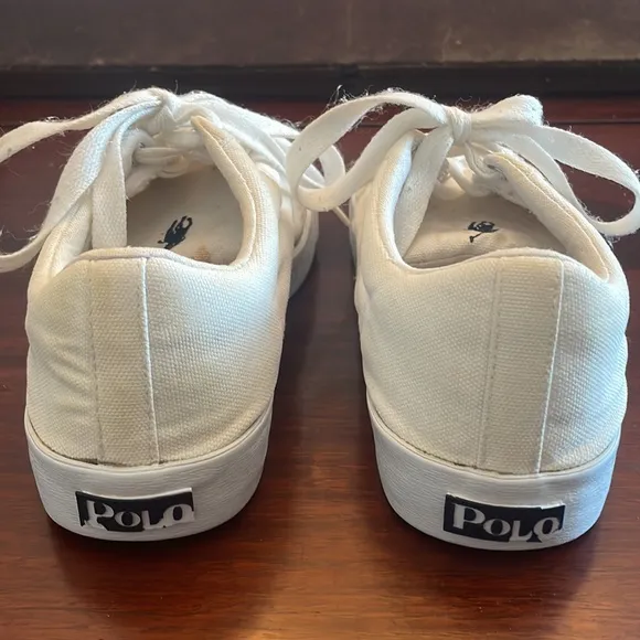 Vintage Ralph Lauren sneakers girls white 5 1/2