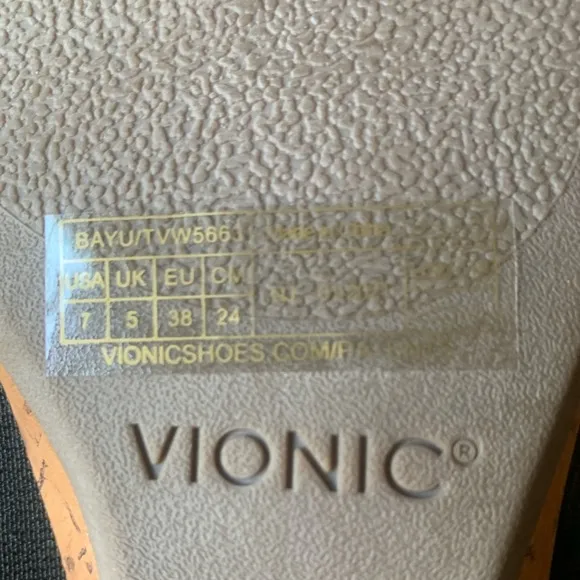 Vionic Bayu Women’s Cork Wedge Slide Sandals Black Adjustable Strap Size: 7 NWOT