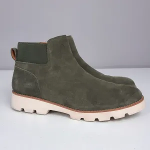 Vionic Brionie Olive Green Suede Leather Lugged Sole Ankle Boots size 8
