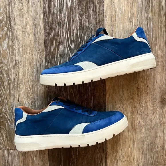 Vionic Elsa Women's blue suede leather Lace Up Casual Shoes size 8 sneakers