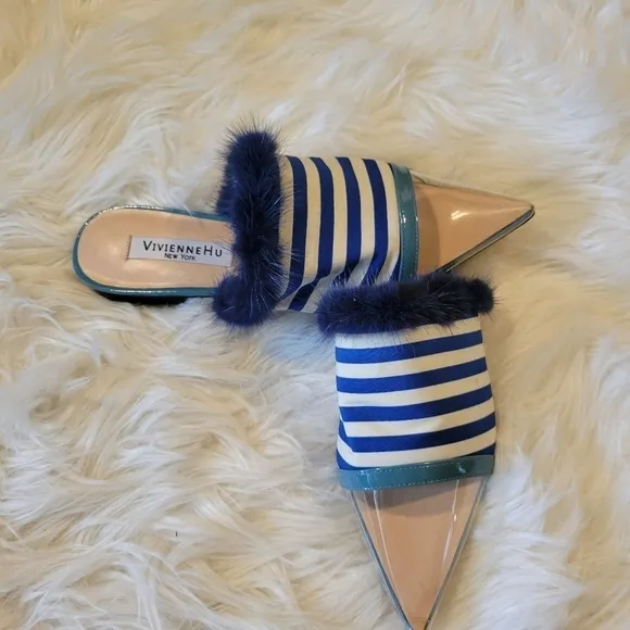 Vivienne Hu flats