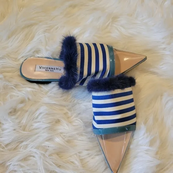 Vivienne Hu flats
