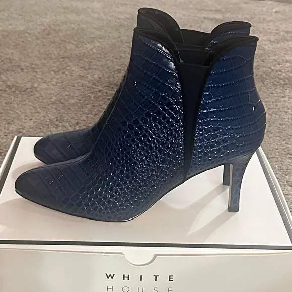 White House Black Market Leather Nia Blue Velvet Crocodile Booties