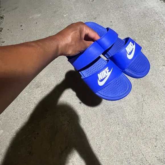 WMNS BENASSI DUO ULTRA ROYAL BLUE WHITE SLIDES
