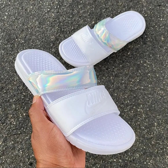 WMNS NIKE BENASSI DUOULTRA SLIDES