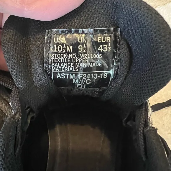 Wolverine steel toe Bolt durashock Sneaker shoes