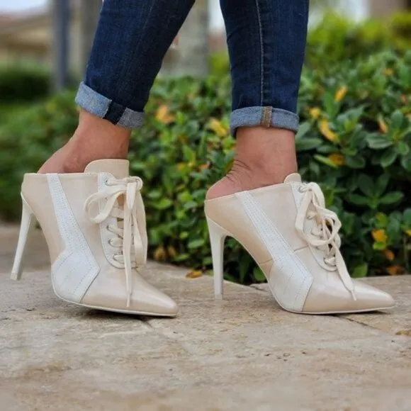 Women Nude Low Cut Pontied Toe Booties