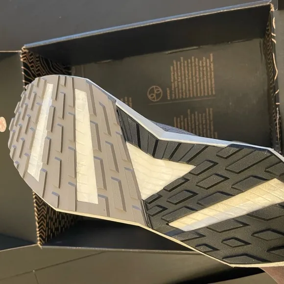 Women’s Allbirds Tree Flyer 2