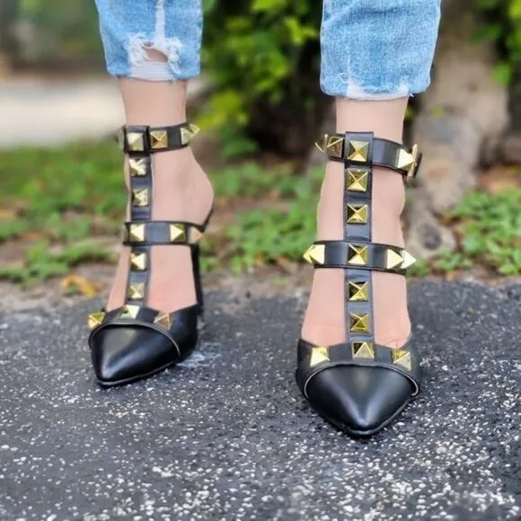 Women's Black Rockstud Ankle‎ Strap Pump