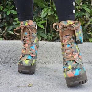 Women's Camo Print Block Heel Lace Up Botties