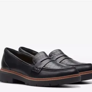 Women's Clarks Westlynn Ayla Leather Loafers Black Lug Cushion Sole Sz 10