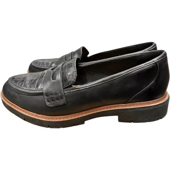 Women's Clarks Westlynn Ayla Leather Loafers Black Lug Cushion Sole Sz 10