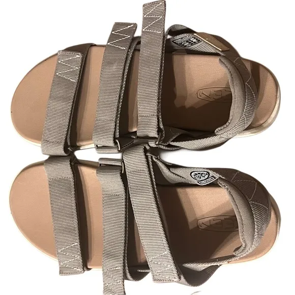 Women’s Keen Elle Strappy Sandal Brindle/Birch Color Size 7 NWOB