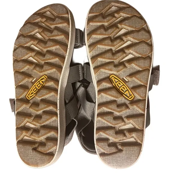 Women’s Keen Elle Strappy Sandal Brindle/Birch Color Size 7 NWOB