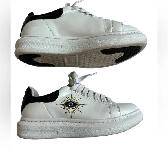 Women’s Milk Way  CHI sneakers Size 8
