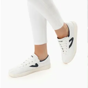 Women's Navy Nylite Canvas SneakersTRETORN
