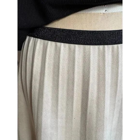 Yal New York Creme Faux Suede Pleated Midi Skirt sz Large EUC