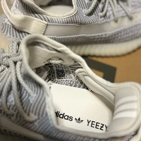 Yeezy Boost 350 V2 Gray White Sneakers
