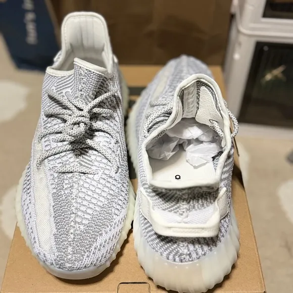 Yeezy Boost 350 V2 Gray White Sneakers