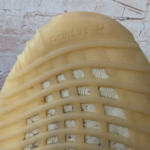 Yeezy Boost 350 V2 in Light Green Mens Sneakers