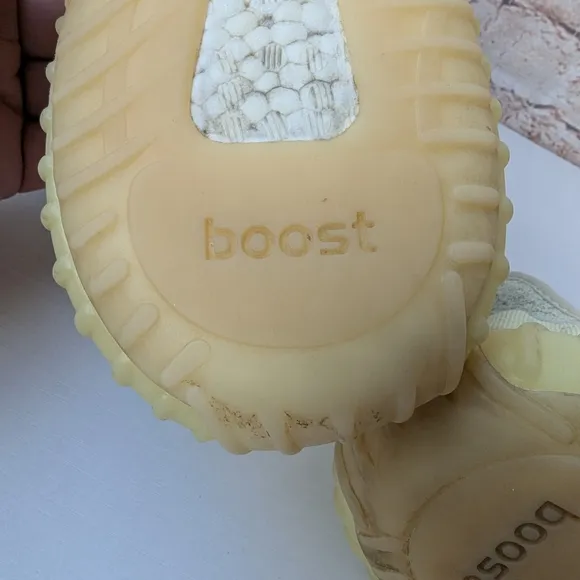 Yeezy Boost 350 V2 in Light Green Mens Sneakers
