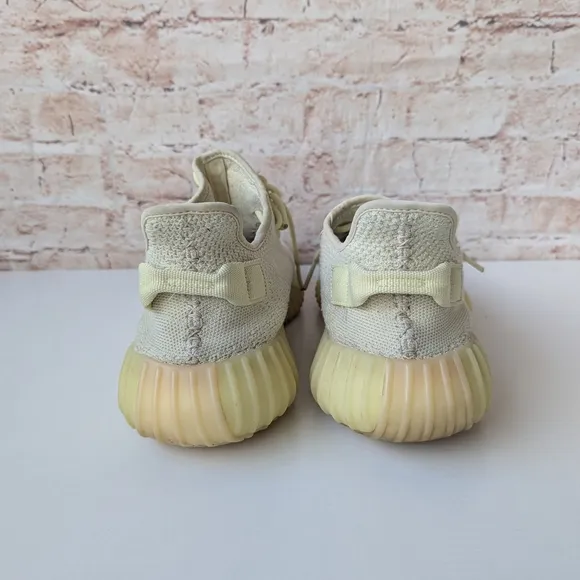 Yeezy Boost 350 V2 in Light Green Mens Sneakers