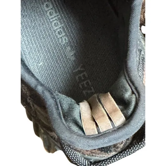 Yeezy Boost 350 V2 Unisex Sneakers in Carbon &amp; Black‎ Knit 8.5