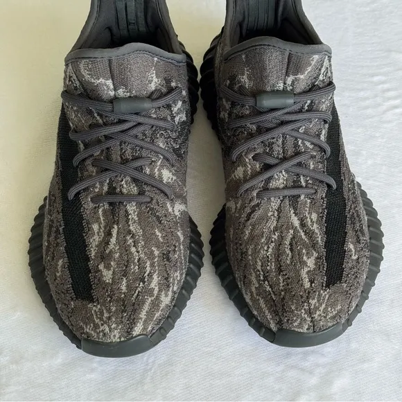 Yeezy Gray and Black Knit Sneakers, Size 9 Men