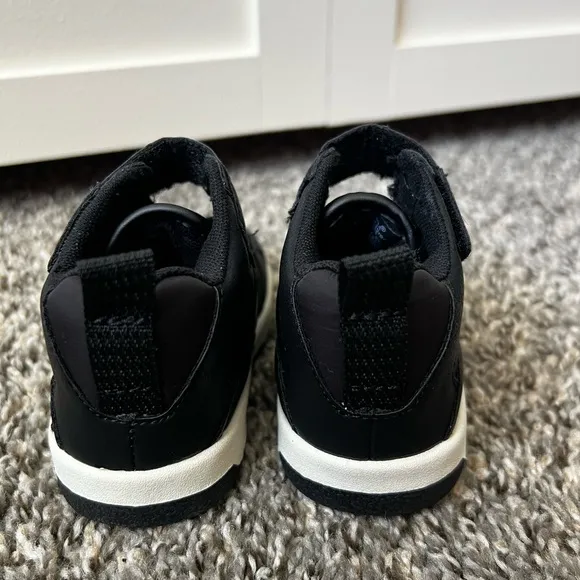 Zara Kids Black Velcro Strap Sneakers Toddler Size US 4.5 / EU‎ 20