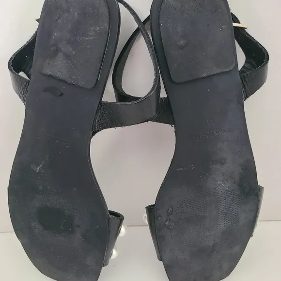 Zara leather flats sandals w/ faux pearl &amp;‎ studs pre loved Size 7.5/38