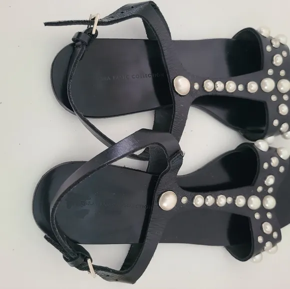 Zara leather flats sandals w/ faux pearl &amp;‎ studs pre loved Size 7.5/38