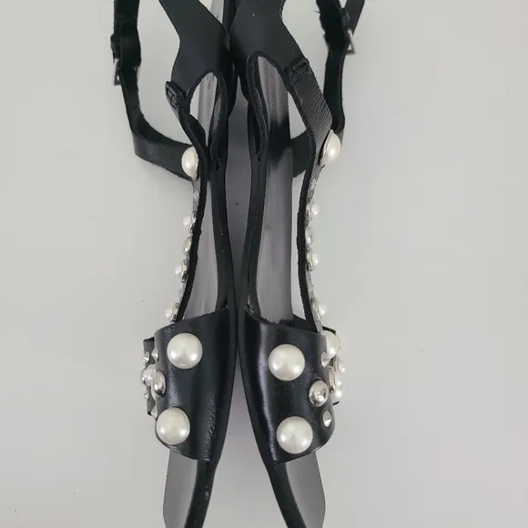 Zara leather flats sandals w/ faux pearl &amp;‎ studs pre loved Size 7.5/38