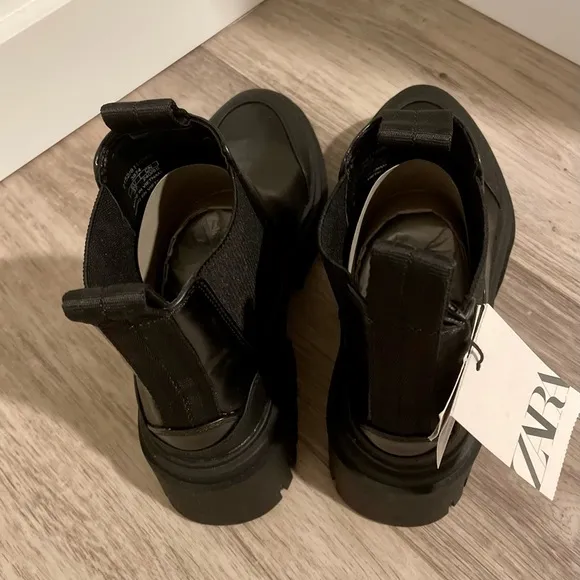 Zara Lug Sole Ankle Boots (EU 37/ US 6.5)
