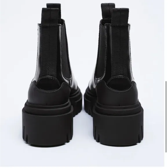 Zara Lug Sole Ankle Boots (EU 37/ US 6.5)