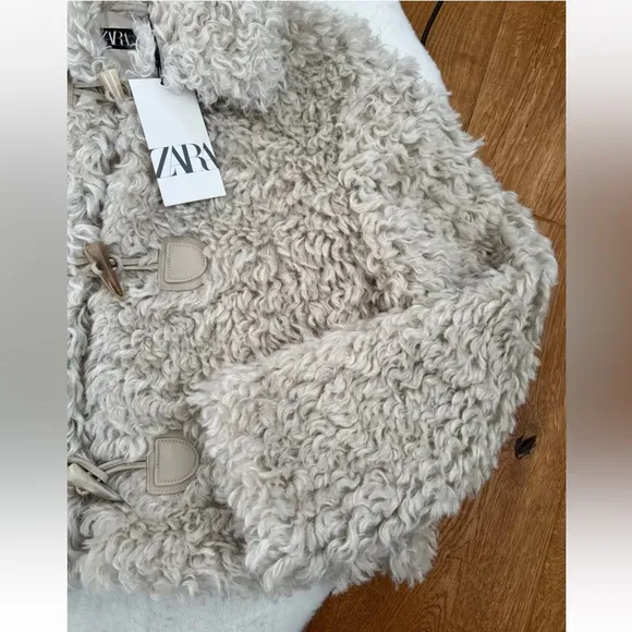 Zara NWOT off white cream ivory faux leather jacket