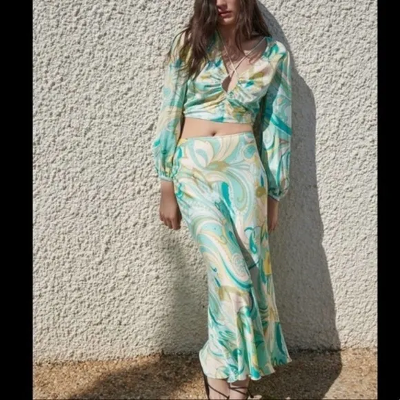 ZARA Set Green Swirl Floral Paisley Print Silky Viscose Midi Skirt &amp; Crop Top